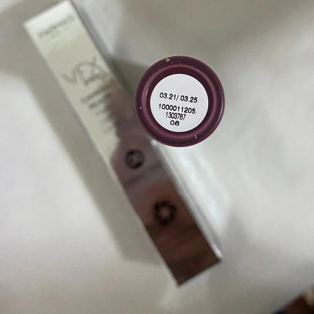 NWT Farmasi VFX Pro Camera-Read Matte Liquid Lipstick #06 Vibrant Pink